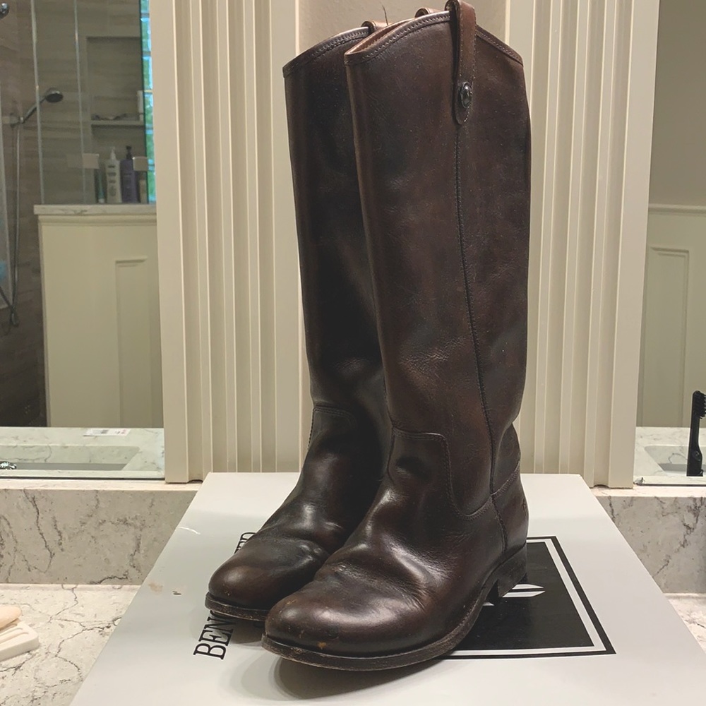 Frye Melissa Button Dark Brown Leather boots size 7